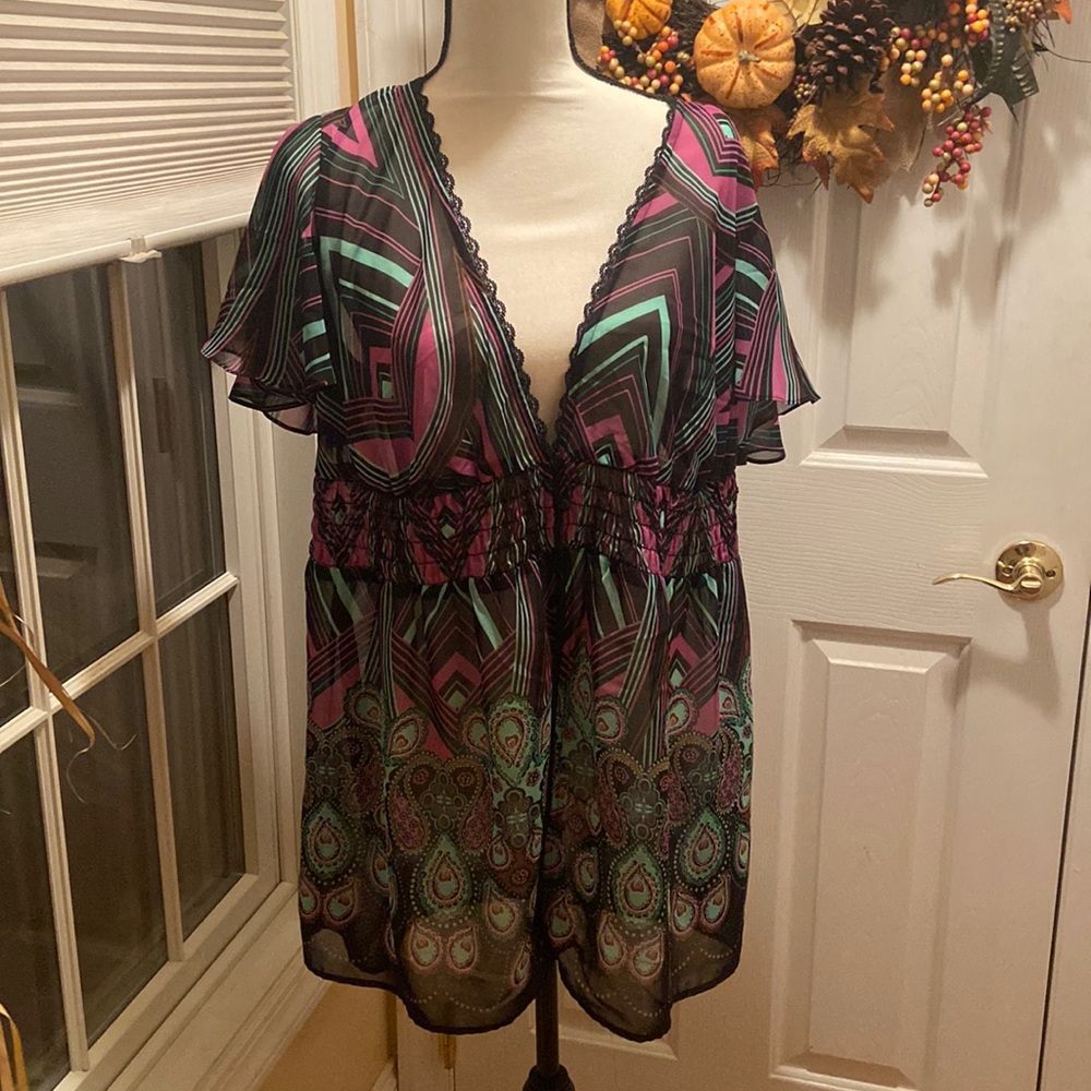 LANE BRYANT Size 14/16 Sheer Elastic Waist Top